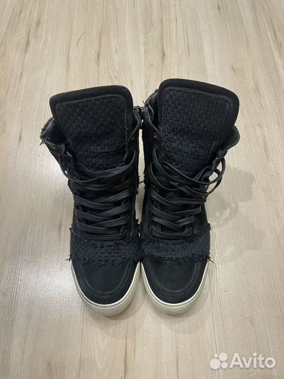 Кроссовки balmain