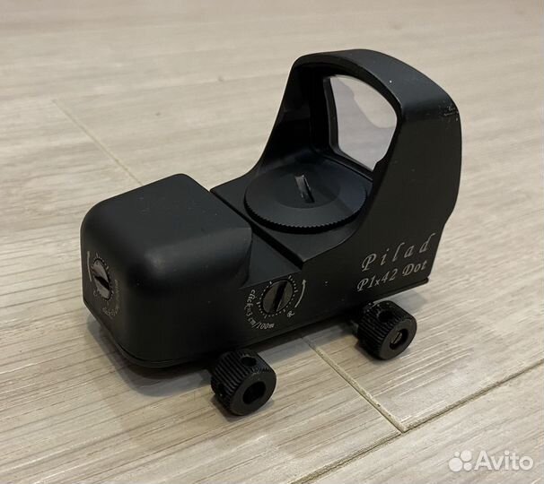 Коллиматорный приц. Pilad P1x42 Dot
