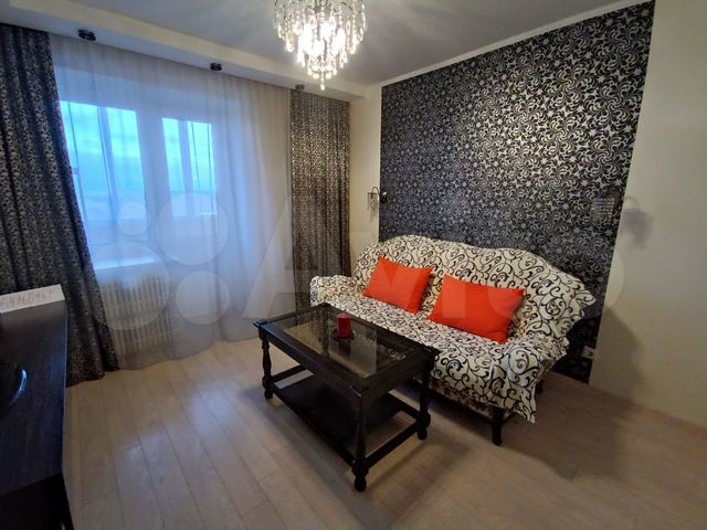 2-к. квартира, 54 м², 4/13 эт.