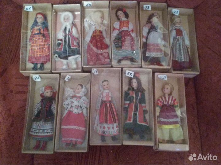 Кукла фарфоровая коллекционная