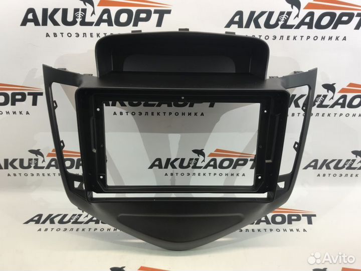 Переходная рамка для Chevrolet Cruze (9 дюймов)