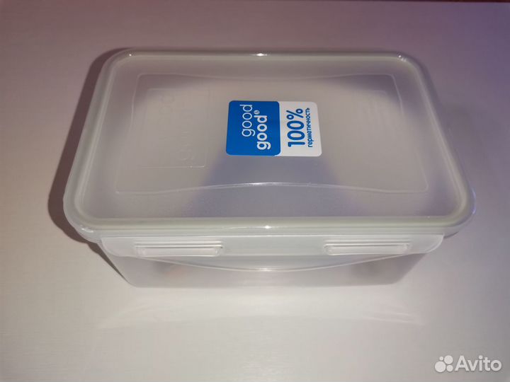 Пластиковый контейнер для еды