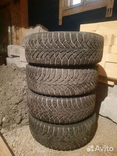 Nordman Nordman 4 205/55 R16 и 205/55 R16