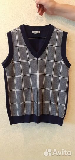 Жилетка для мальчика 146 152