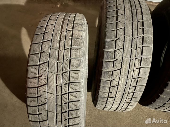 Yokohama Ice Guard IG50 215/65 R16 98Q