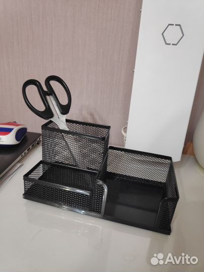 Подставка канцелярская карандашница