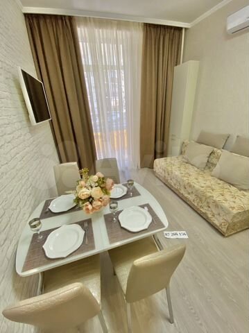 1-к. квартира, 43 м², 1/10 эт.