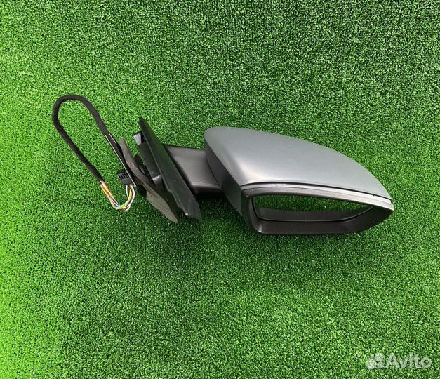 Зеркало правое Polo