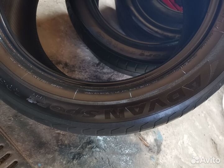 Yokohama Advan Sport V105W 245/50 R19