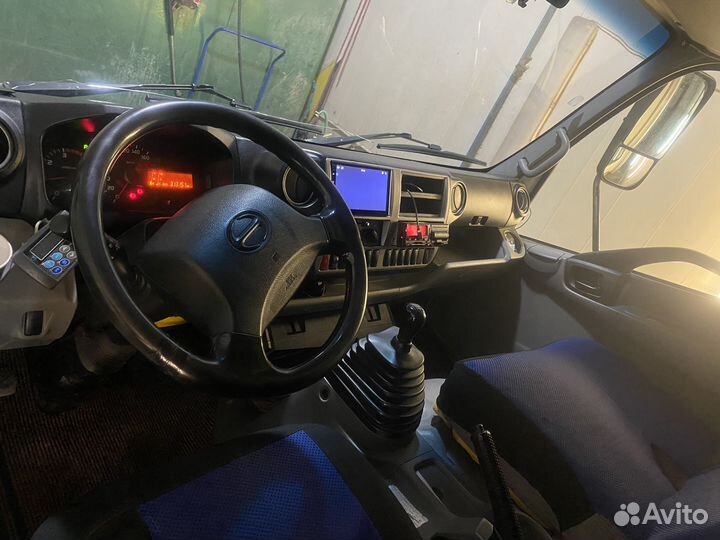 Hino 300 (Dutro), 2015