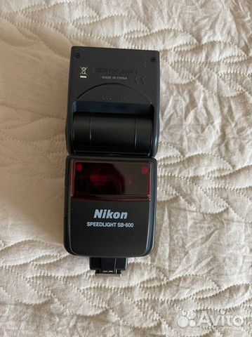 Вспышка Nikon sb-600
