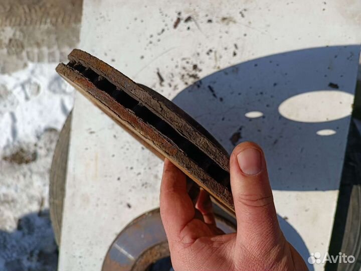 Тормозные диски Дэу Нексия 2011г