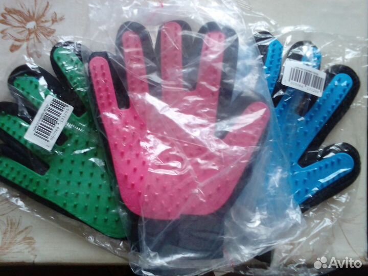 Шлейка-поводок,перчатка и щетка для вычесывания