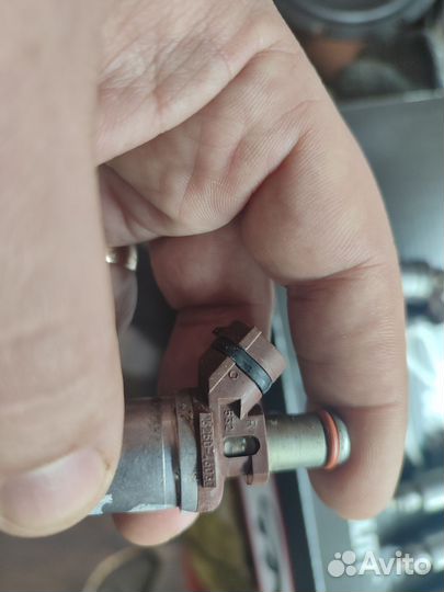 Форсунка топливная Toyota 2jz