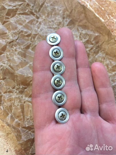 Крепеж ковра ваз 2101 СССР