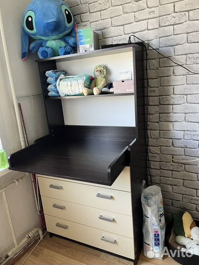 Пеленальный столик