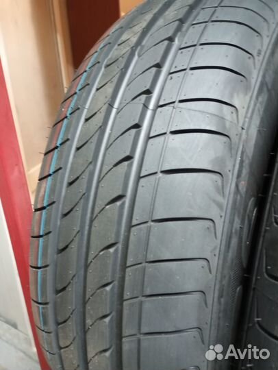 Bars UZ200 175/70 R13 82T