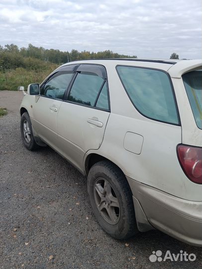 Toyota Harrier 2.2 AT, 1998, 380 000 км