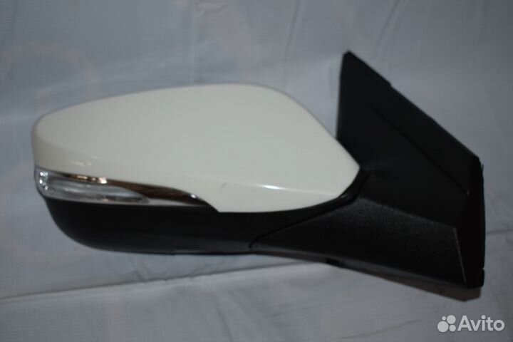 Зеркало Hyundai Solaris солярис
