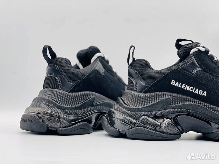 Кроссовки Balenciaga triple s