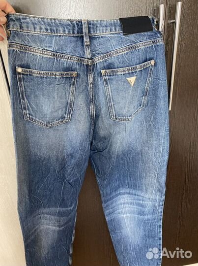 Джинсы guess