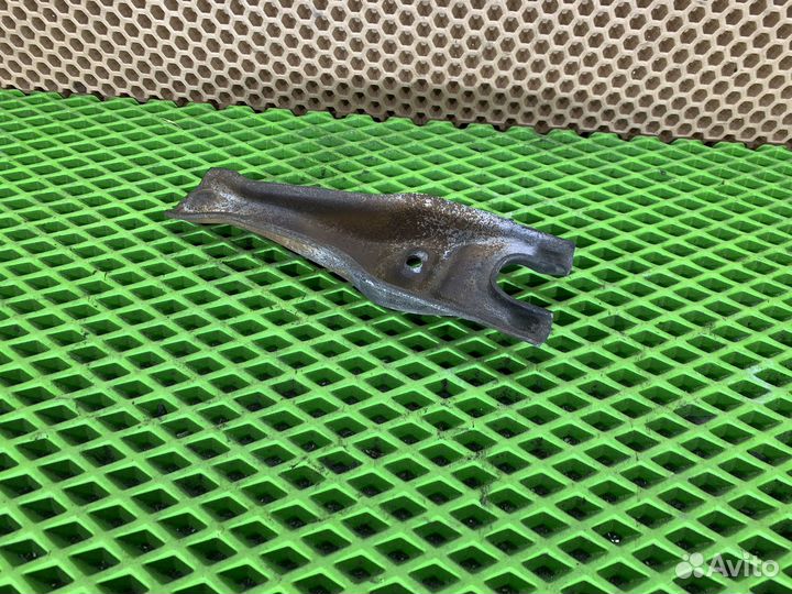 Вилка сцепления Alfa Romeo 33