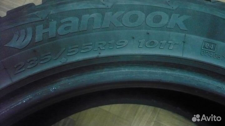 Hankook Winter I'Pike 235/55 R19