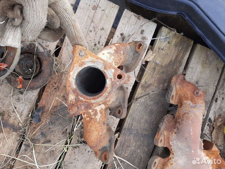 Коллектор выпускной на ниссан максима а32 3л