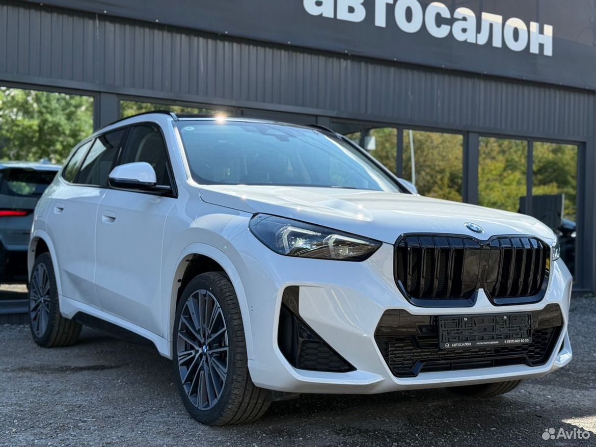 BMW X1 2.0 AMT, 2026, 15 км
