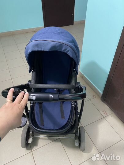 Продается прогулочная коляска