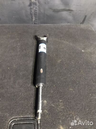 Амортизатор задний для Jeep Grand Cherokee WK2