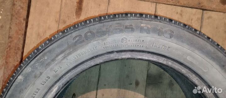 Continental ContiWinterViking 2 205/65 R16