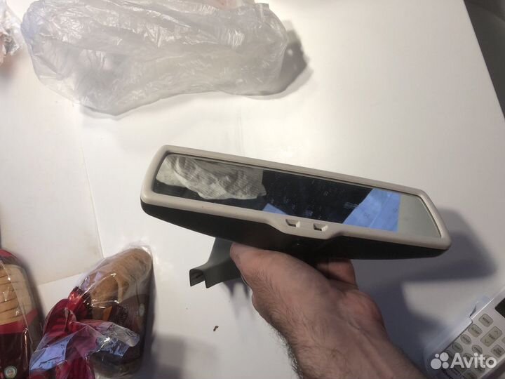 Салонное зеркало с автозатемнением VW Passat