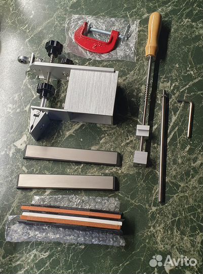 Устройство для заточки ножей