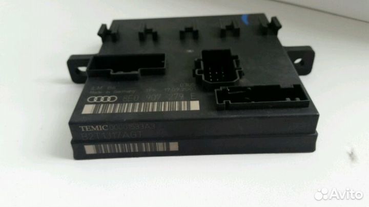 Блок бортовой сети (8E0 907 279 E)