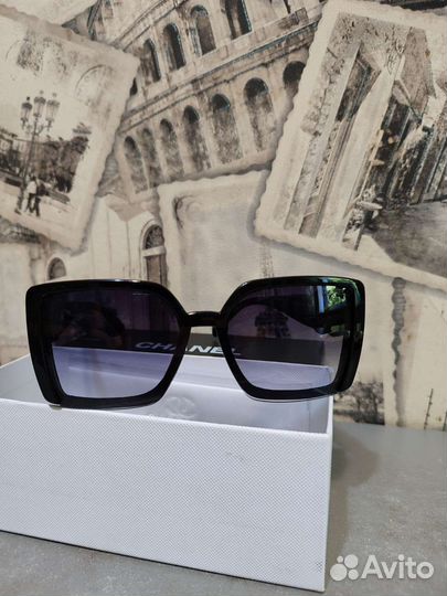 Солнцезащитные очки chanel