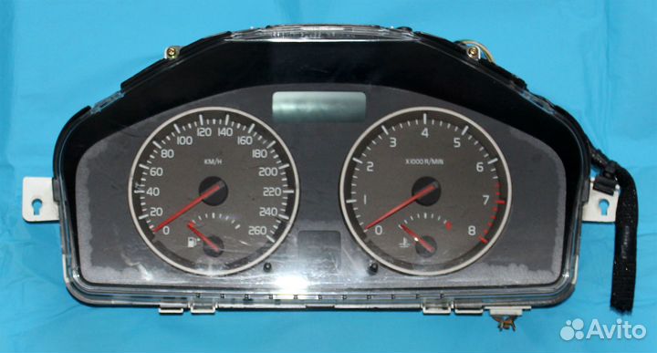 Панель приборов Volvo S40
