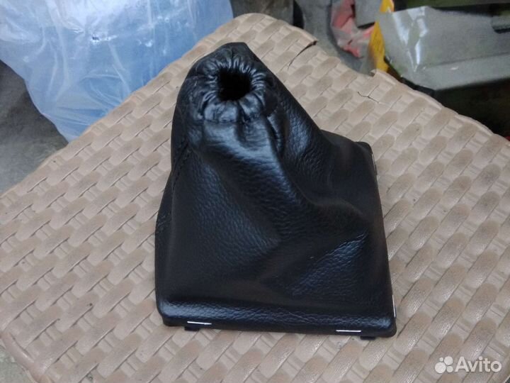 Чехол ручки кпп Форд Фокус 2 дорестайл новый