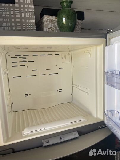 Холодильник whirpool бу