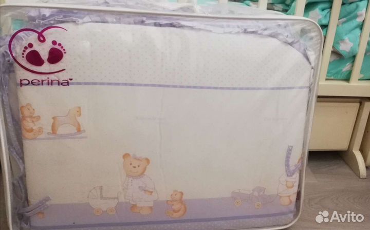 Бортики с постельным бельём