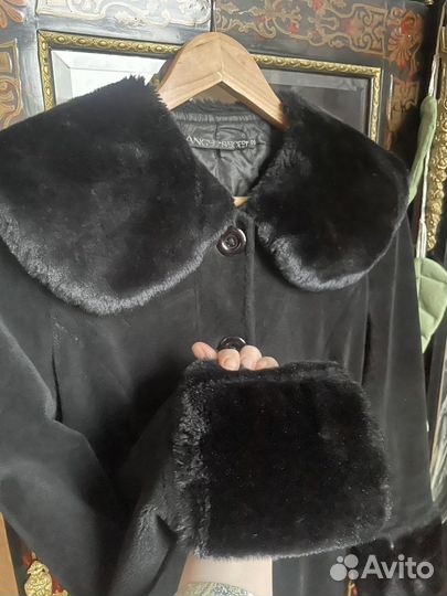 Пальто демисезонное черное в стиле ретро лолита