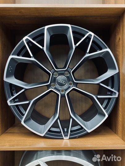 Кованые диски R22 5x112 для Audi Q8 Q7