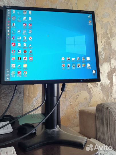 Монитор NEC MultiSync lcd 1990SX
