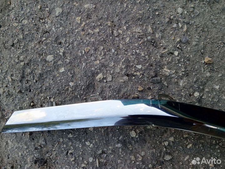 Хромированная накладка решетки радиатора каптюр