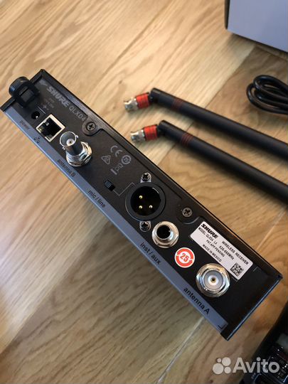 Радиомикрофон Shure qlxd4 SM58