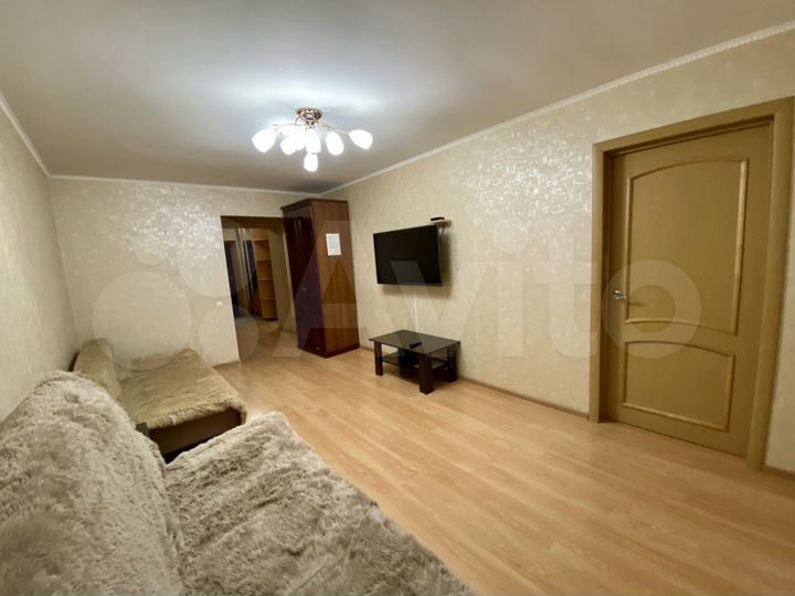 3-к. квартира, 65 м², 8/14 эт.