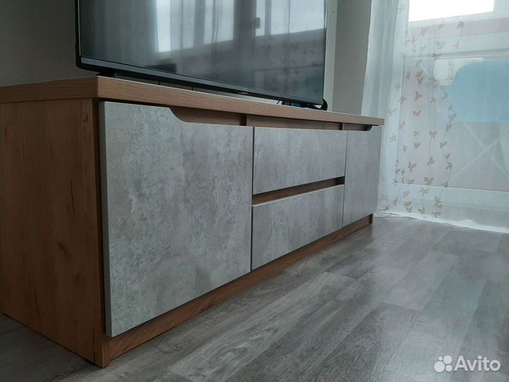 Тумба под тв