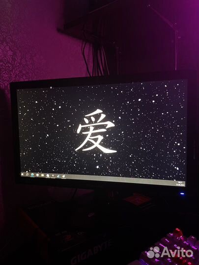 Монитор 60гц HD 1366x768