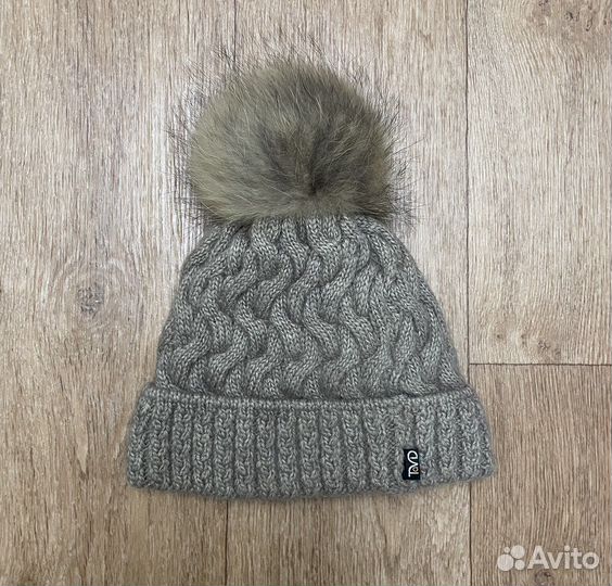 Шапка зимняя теплая женская с помпоном