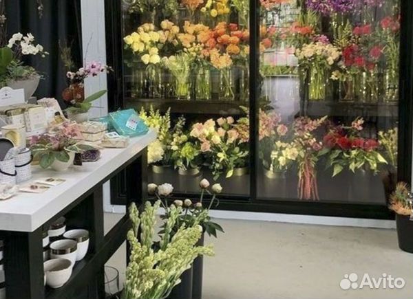 Цветочный магазин 24/7 в престижном районе